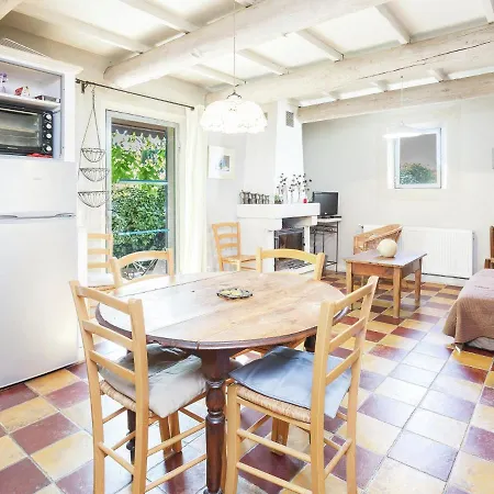 Spacious In Oppede With Swimming Pool Maubec (Vaucluse)